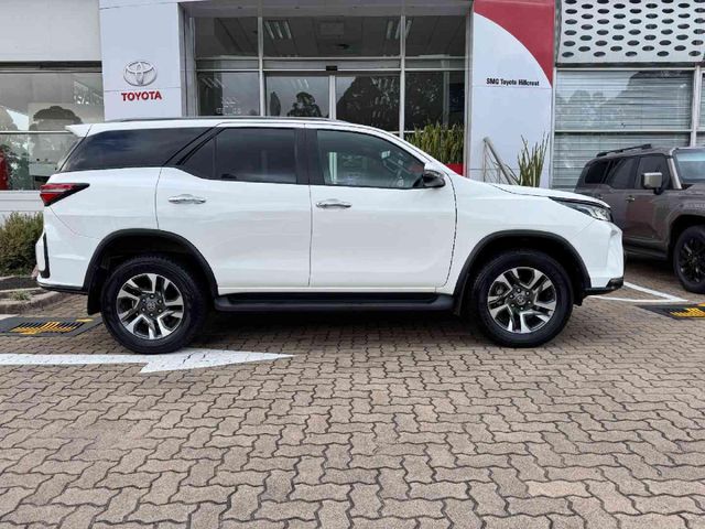 2025 Toyota Fortuner 2.8 GD-6 R/B Auto, photo 5