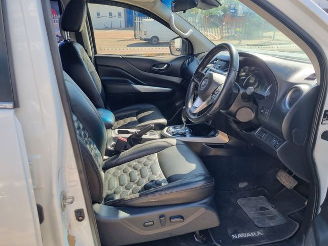 2021 Nissan Navara 2.5 DDTi SE Plus Auto Double-Cab, photo 5