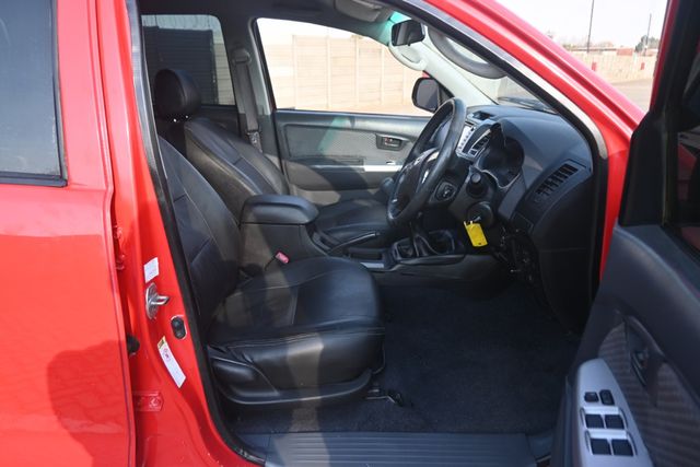 2011 Toyota Hilux 3.0 D-4D Raider 4x4 Double-Cab, photo 5