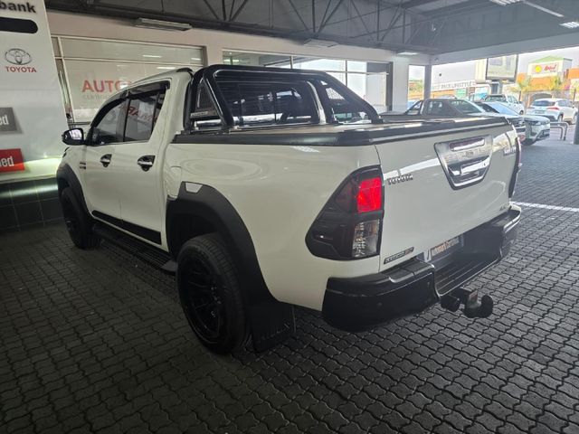 2020 Toyota Hilux 2.8 GD-6 Raider 4x4 Auto Double-Cab, photo 2