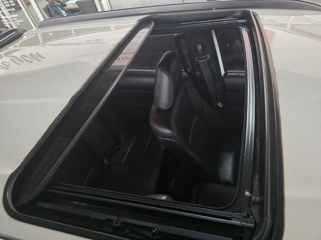 2020 Toyota Hilux 2.8 GD-6 Raider 4x4 Auto Double-Cab, photo 5