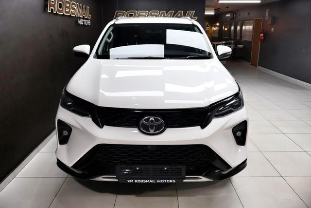 2025 Toyota Fortuner 2.4 GD-6 4x4 Auto, photo 3