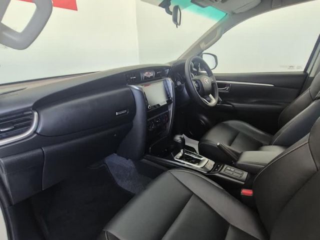 2023 Toyota Fortuner 2.4 GD-6 R/B Auto, photo 5