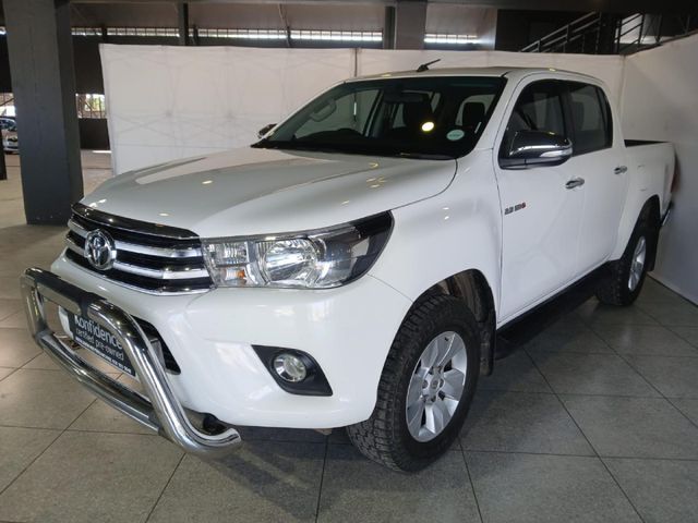 2017 Toyota Hilux 2.8 GD-6 Raised Body Raider Double-Cab Auto, photo 4
