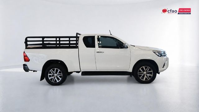 2018 Toyota Hilux 2.8 GD-6 Raised Body Raider 4x4 Extra Cab Auto, photo 3