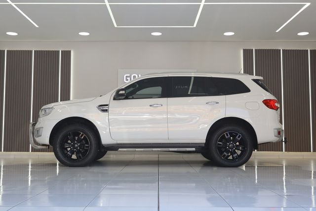 2016 Ford Everest 3.2 TDCi LTD 4x4 Auto, photo 4