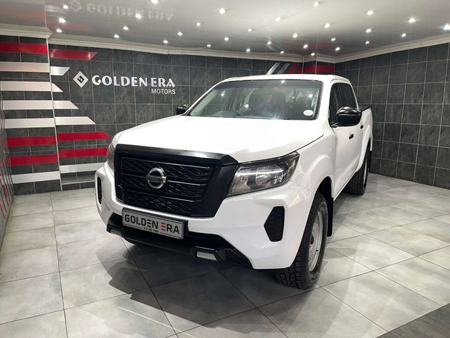 2022 Nissan Navara 2.5 DDTi SE Double-Cab, photo 2