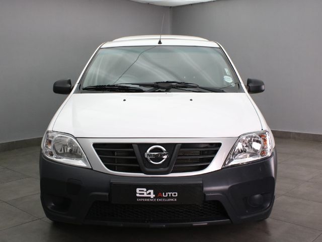 2024 Nissan NP200 1.6 A/C Safety Pack, photo 3