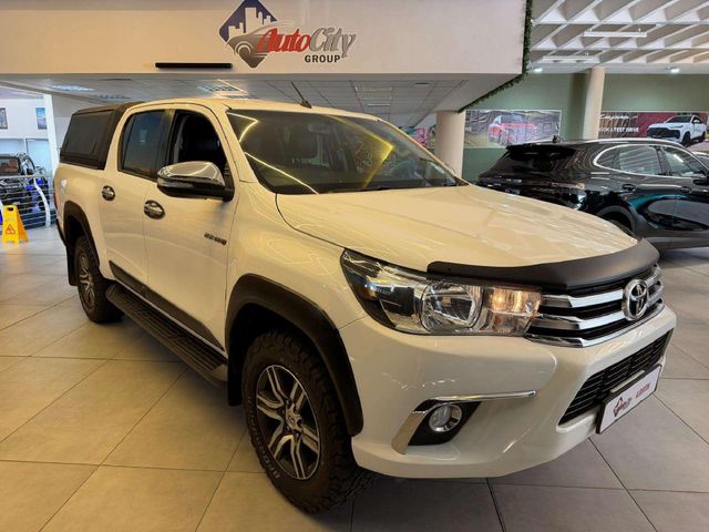 2017 Toyota Hilux 2.8 GD-6 Raised Body Raider Double-Cab Auto, photo 3