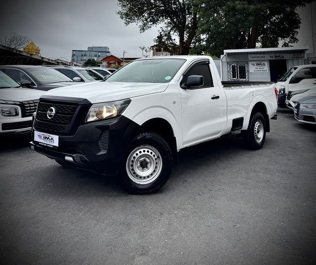 2021 Nissan Navara 2.5 DE XE Single-Cab, photo 2