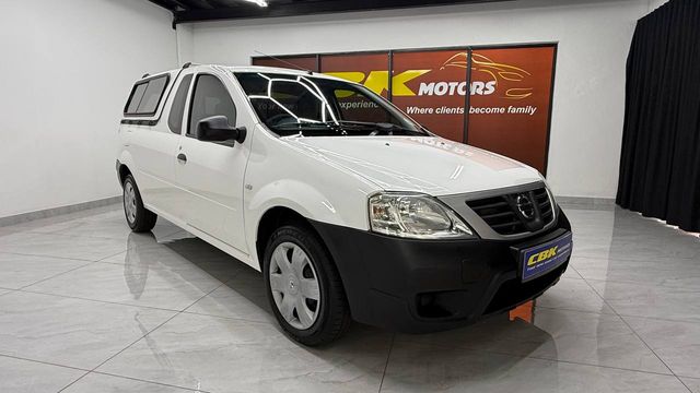 2015 Nissan NP200 1.6 A/C Safety Pack