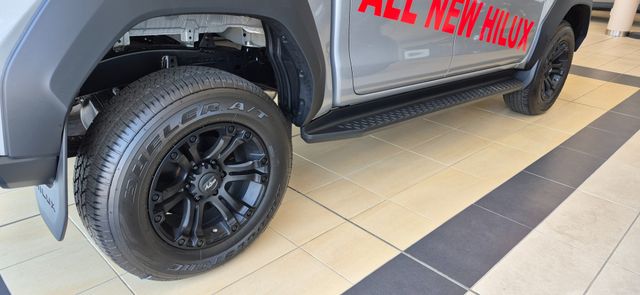 2026 Toyota Hilux 2.8 GD-6 RB SRX 4x4 Auto Double-Cab, photo 2