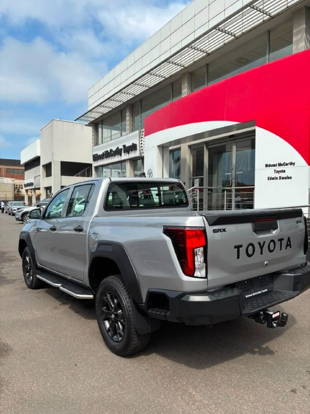 2026 Toyota Hilux 2.8 GD-6 RB SRX 4x4 Auto Double-Cab, photo 4