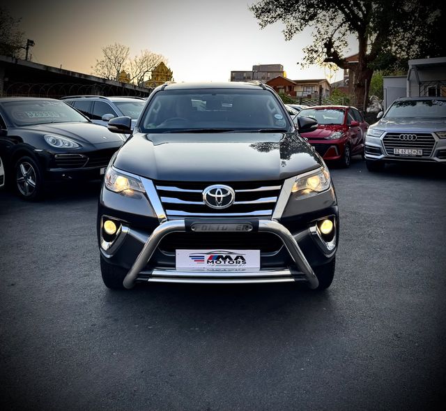 2016 Toyota Fortuner 2.4 GD-6 Raised Body, photo 3