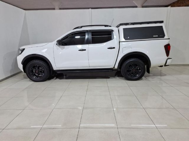 2025 Nissan Navara 2.5 DDTi PRO-2X Auto Double-Cab, photo 2