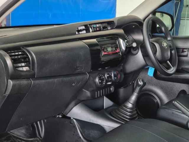 2023 Toyota Hilux 2.4 GD Single-Cab, photo 2