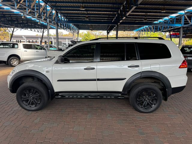 2012 Mitsubishi Pajero Sport 3.2 DI-D GLS, photo 3