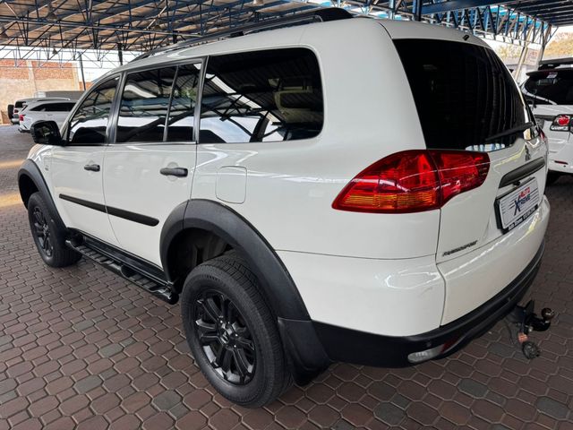 2012 Mitsubishi Pajero Sport 3.2 DI-D GLS, photo 4