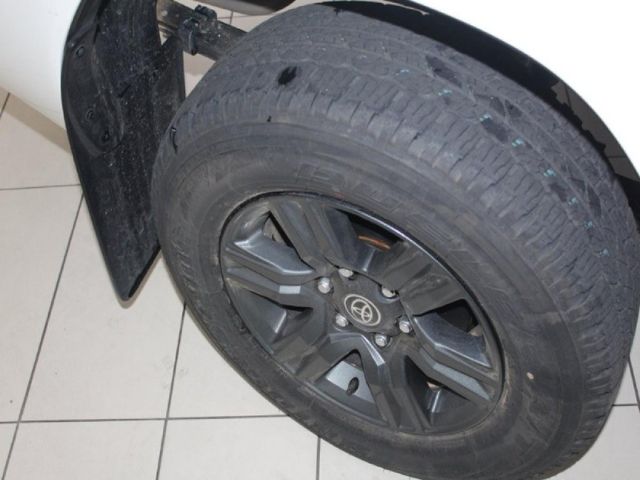 2026 Toyota Hilux 2.4 GD-6 Raised Body Raider Double-Cab, photo 3