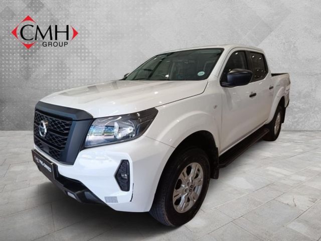 2022 Nissan Navara 2.5 DDTi SE Plus Double-Cab