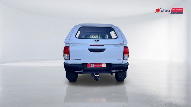 2025 Toyota Hilux 2.4 GD-6 Raider 4x4 Auto Double-Cab, photo 5