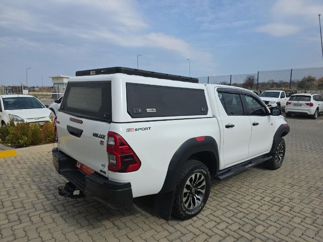 2023 Toyota Hilux 2.8 GD-6 GR-S 4x4 Auto Double Cab, photo 2