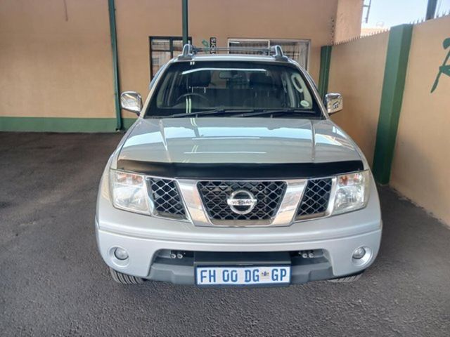 2016 Nissan Navara 2.5 dCi SE 4x2 Double-Cab, photo 5