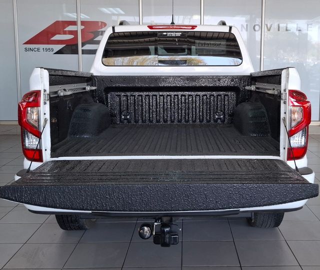 2024 Nissan Navara 2.5 DDTi PRO-4X 4X4 Auto Double-Cab, photo 4