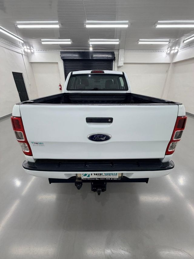 2015 Ford Ranger 2.2 TDCi XLS 4x4 Double-Cab, photo 3
