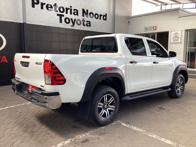 2024 Toyota Hilux 2.4GD-6 4x4 Raider X Auto Double-Cab, photo 2