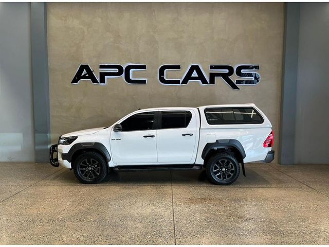 2021 Toyota Hilux 2.8 GD-6 Raised Body Legend Auto Double-Cab, photo 4