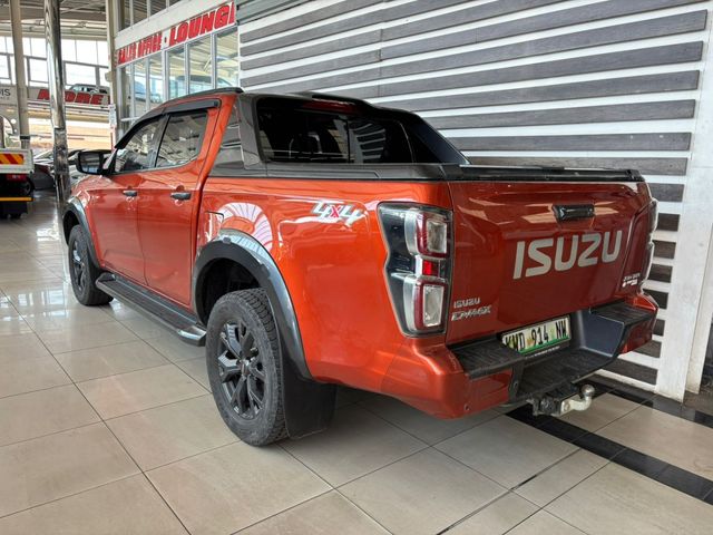 2023 Isuzu D-Max 3.0 DDI V-Cross HR 4x4 Auto Double-Cab, photo 3