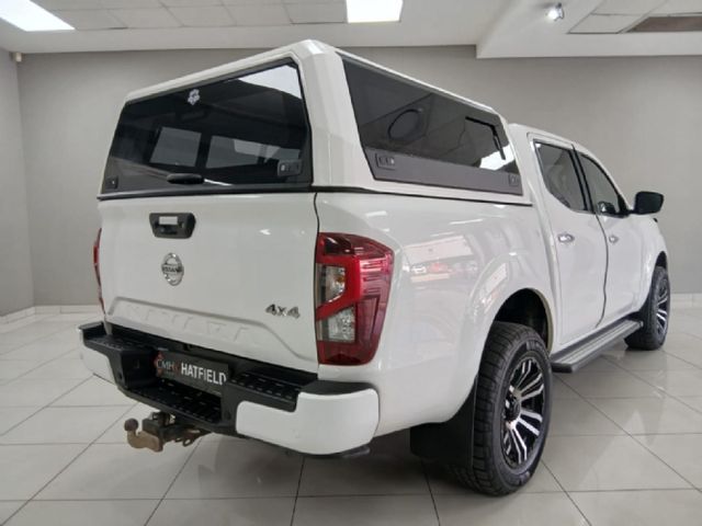 2023 Nissan Navara 2.5 DDTi LE Plus 4X4 Auto Double-Cab, photo 3