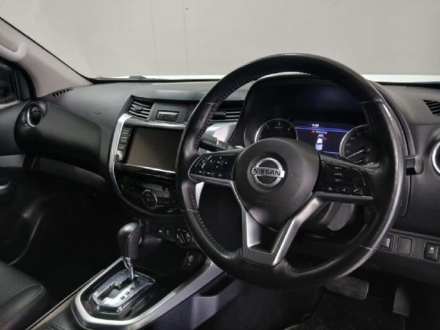 2023 Nissan Navara 2.5 DDTi LE Plus 4X4 Auto Double-Cab, photo 5
