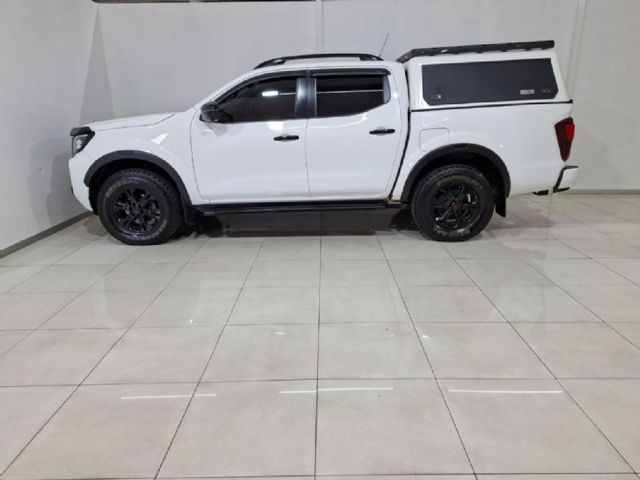 2025 Nissan Navara 2.5 DDTi PRO-2X Auto Double-Cab, photo 2