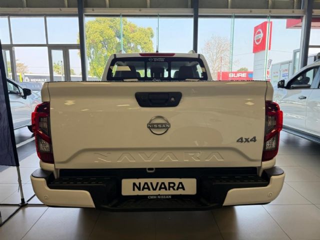 2026 Nissan Navara 2.5D LE 4x4 Double-Cab Auto, photo 3