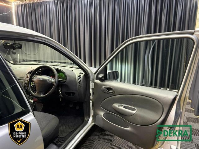 2009 Ford Bantam 1.6i XLT, photo 5