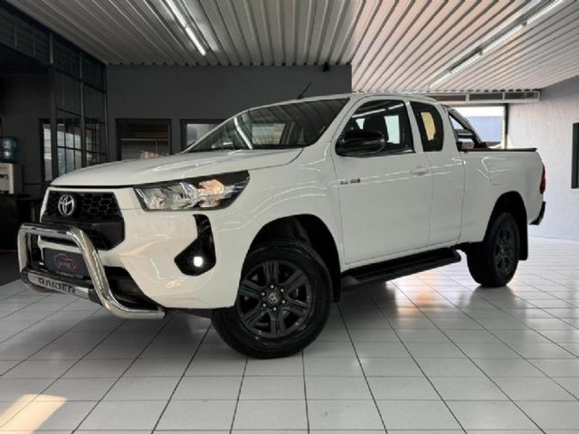 2025 Toyota Hilux 2.4 GD-6 Raised Body Raider Auto Extended Cab, photo 2