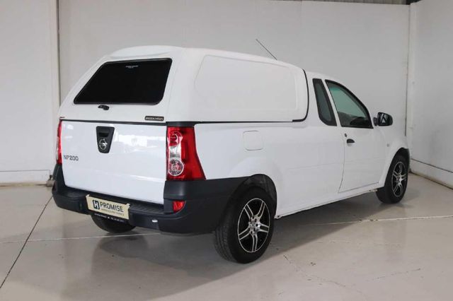 2023 Nissan NP200 1.6 A/C Safety Pack, photo 4