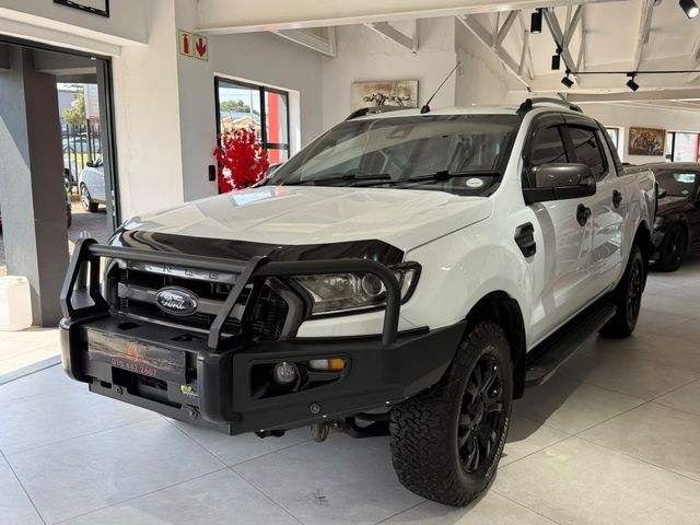 2016 Ford Ranger 3.2 TDCi Wildtrak 4x4 Auto Double-Cab, photo 2