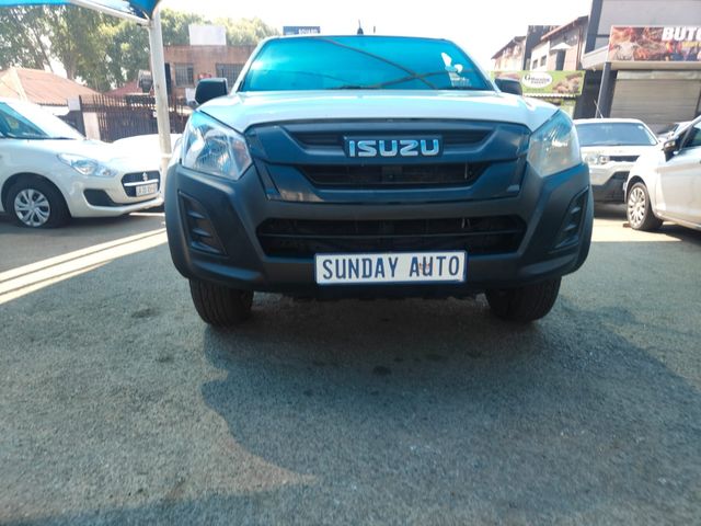 2022 Isuzu KB 250