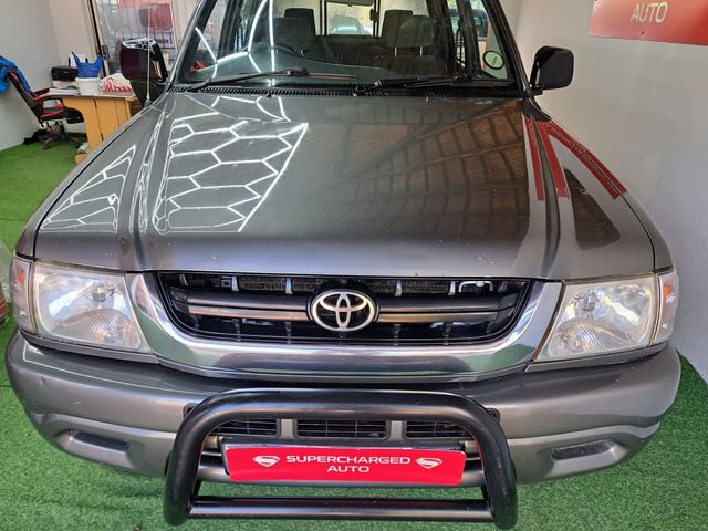 2003 Toyota Hilux 3.0 KZ-TE Raider Raised Body Double-Cab, photo 2