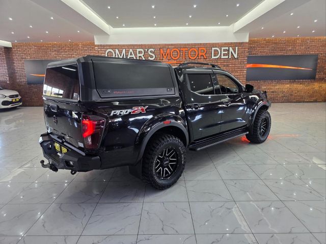 2022 Nissan Navara 2.5 DDTi PRO-2X Auto Double-Cab, photo 4