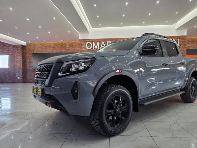 2026 Nissan Navara 2.5 DDTi PRO-4X 4X4 Auto Double-Cab, photo 3