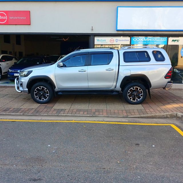 2017 Toyota Hilux 2.8 GD-6 Raider 4x4 Double-Cab, photo 4