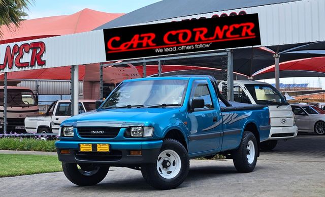 1997 Isuzu KB 200 LWB