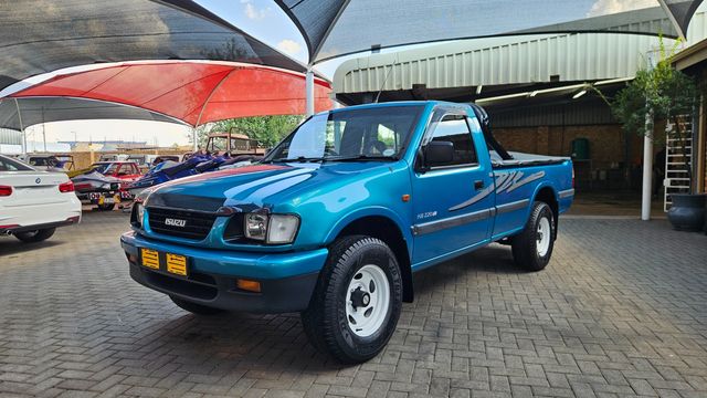 1997 Isuzu KB 200 LWB, photo 5