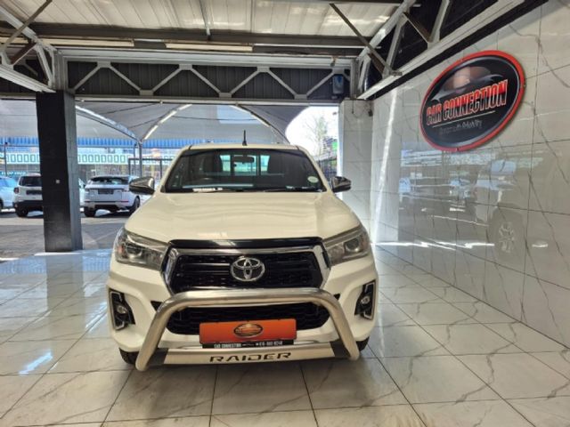 2018 Toyota Hilux 2.8 GD-6 Raised Body Raider 4x4 Auto Extended Cab, photo 2