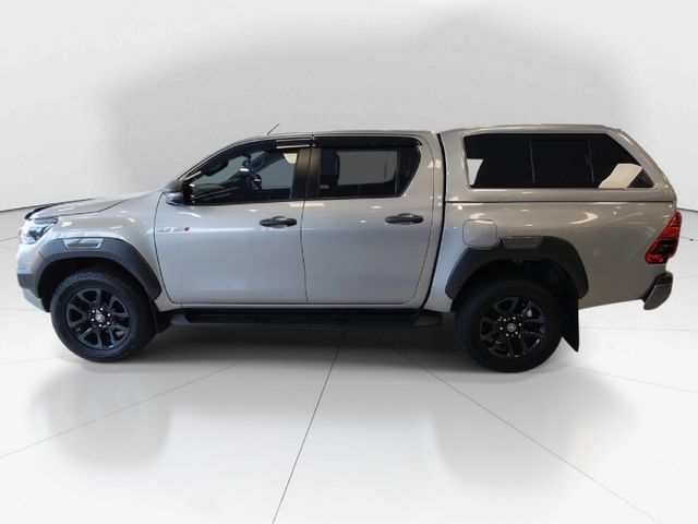 2024 Toyota Hilux 2.8 GD-6 Raised Body Legend 4x4 Auto Double-Cab, photo 4