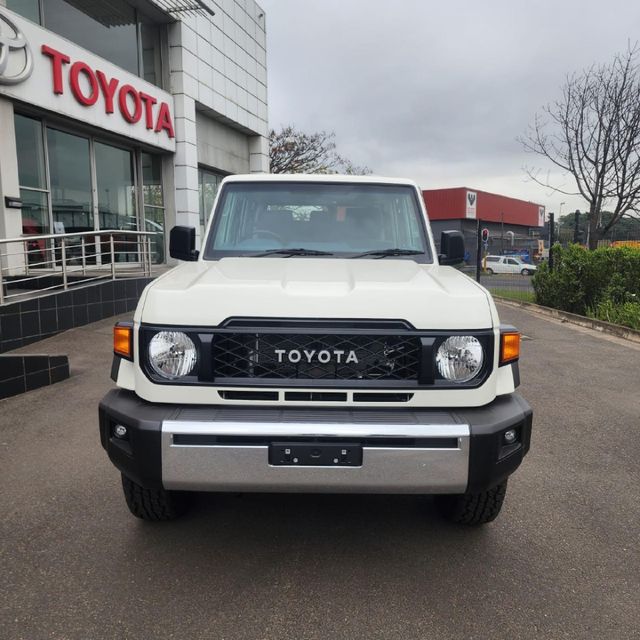 2026 Toyota Land Cruiser 76 2.8 GD-6 Station Wagon
